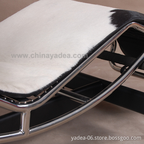 Relax chair Le Corbusier Chaise Lounge LC4